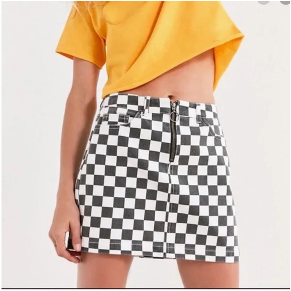 BDG Checkered Denim Mini Skirt || URBAN OUTFITTERS
